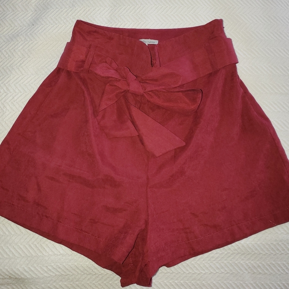 Charlotte Russe,Maroon High Waisted dress shorts, Size S - Picture 1 of 2